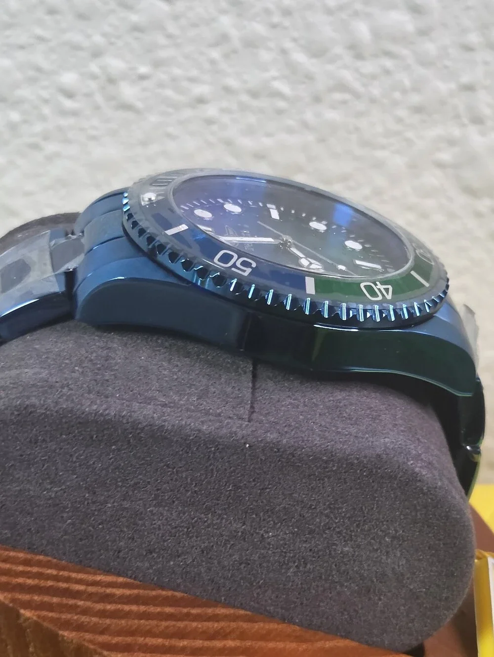 Invicta pro diver